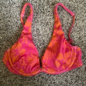 hollister pink and orange bikini top underwire floral ribbed
